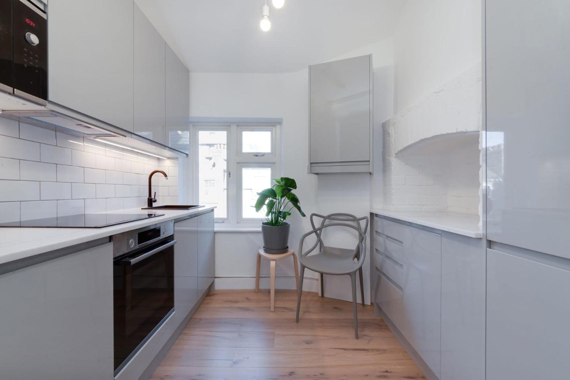 Stairway To Heaven - Fitzrovia - By Frankie Says Apartment London Ngoại thất bức ảnh